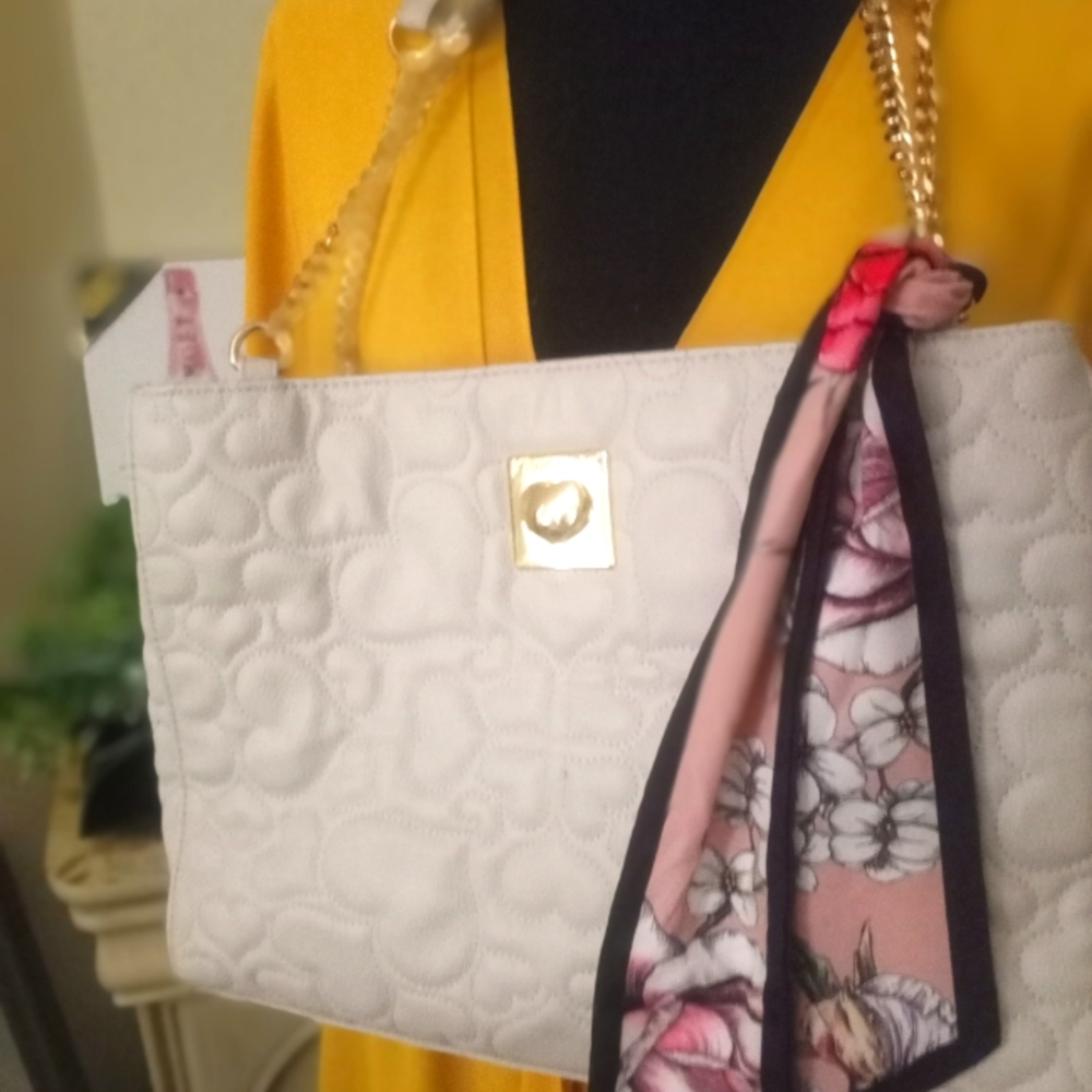 White Betsey Johnson tote bag